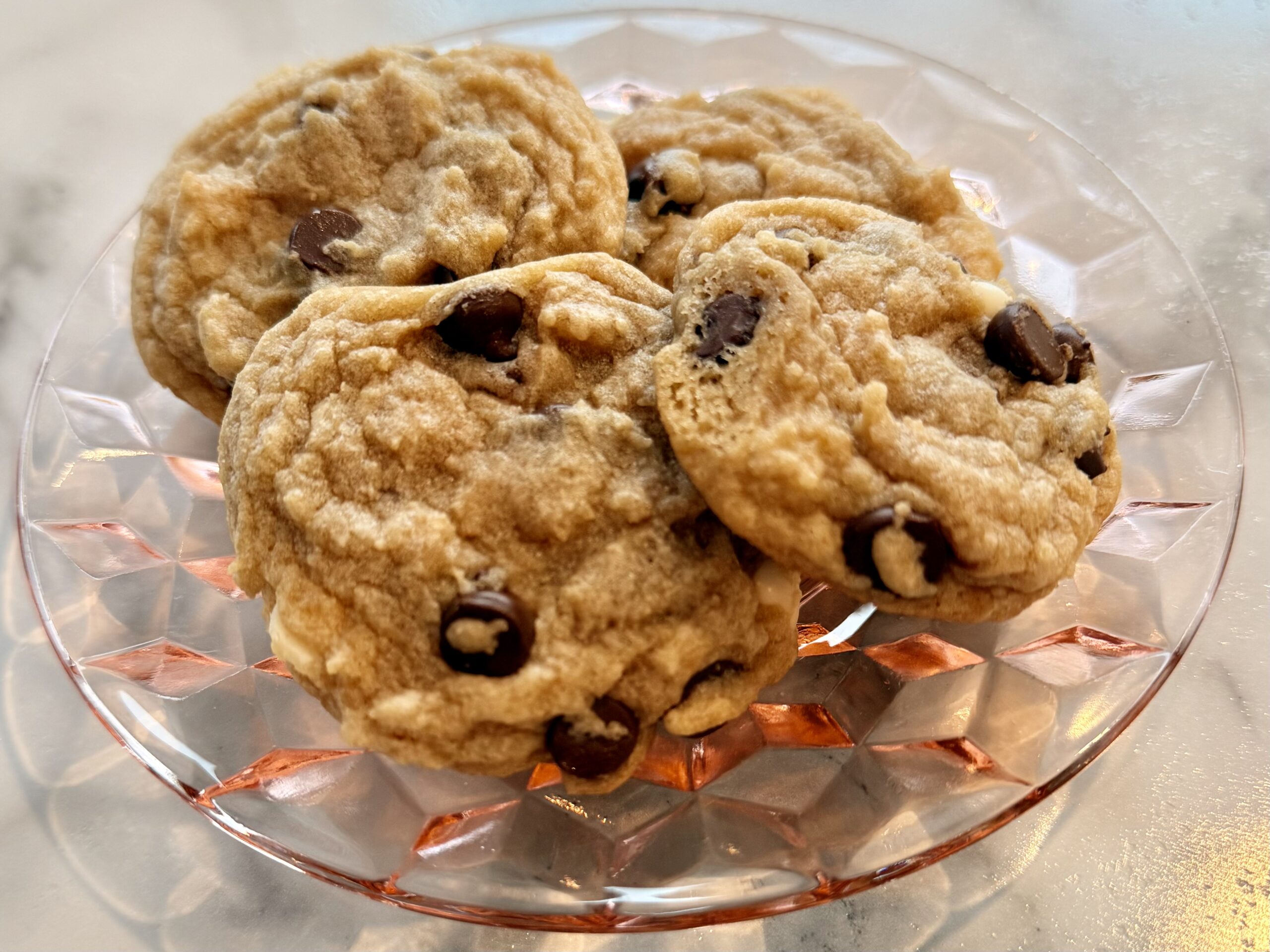 The BEST Chocolate Chip Cookies. Ever.